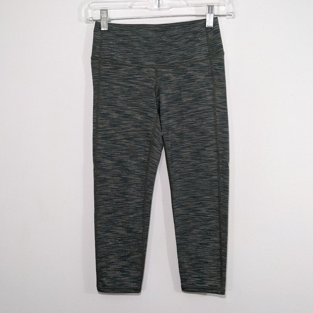 Athleta Chaturanga Capri Leggings Yoga Green 2XS
